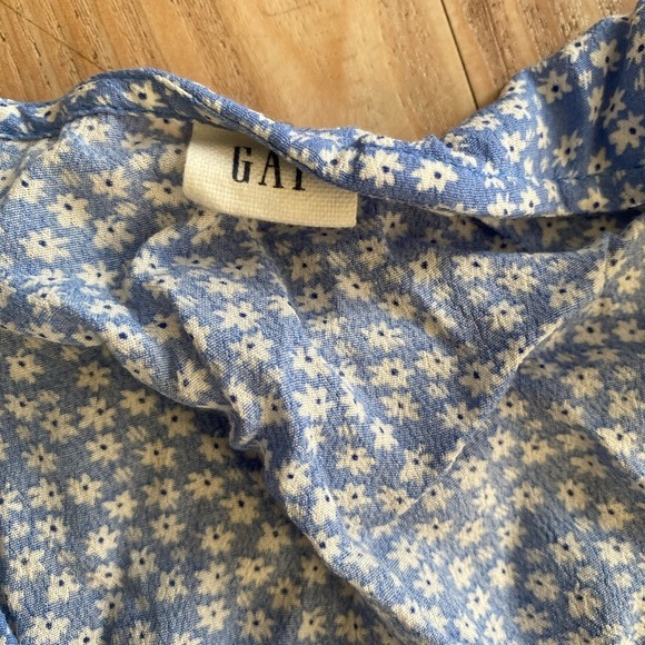 GAP Wrap Around Blouse - Picture 8 of 8